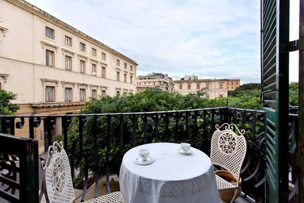 Piazza Marina Chic Lejlighed Palermo Eksteriør billede